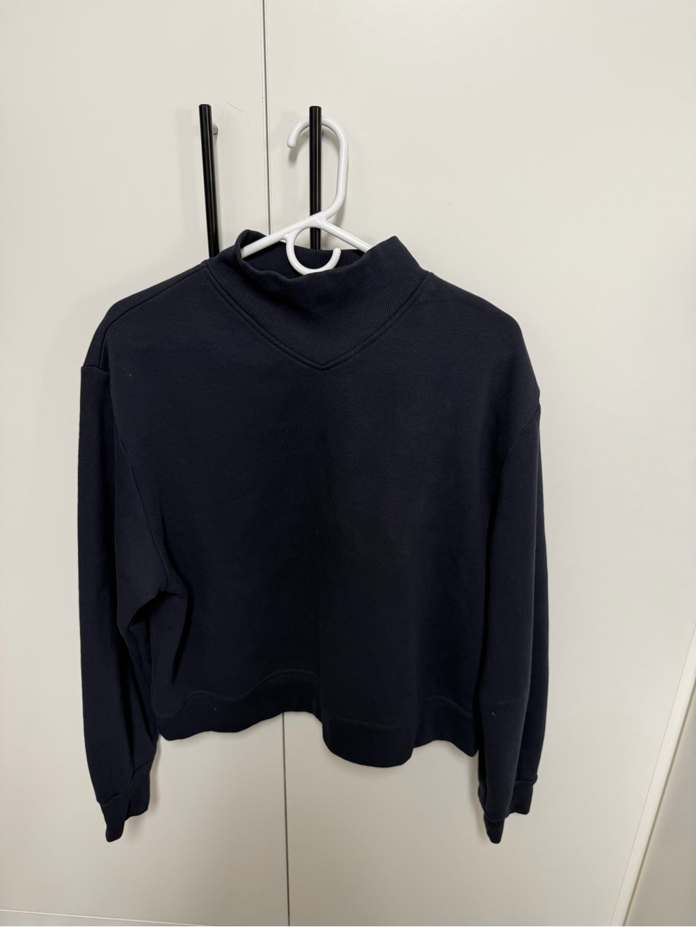 Goop Navy Mock Neck Women’s sweatshirt